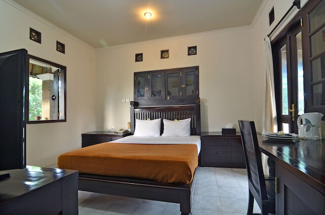 タマン アユ 212