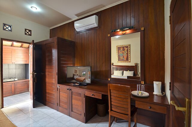 タマン アユ 212