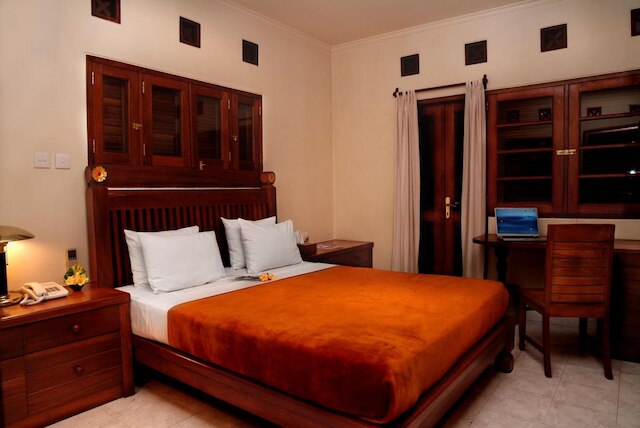 タマン アユ 212