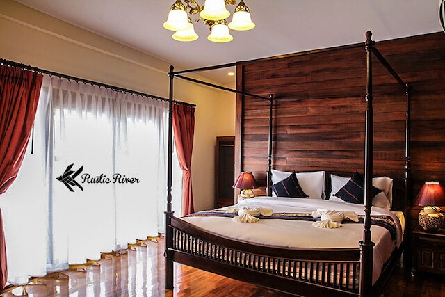 ラスティック リバー ブティック