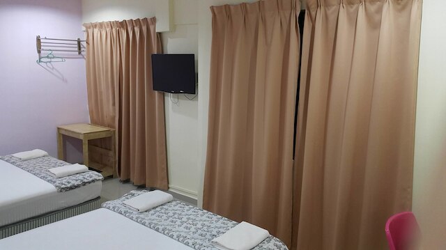 ファースト アンド ニュー スター ホテル