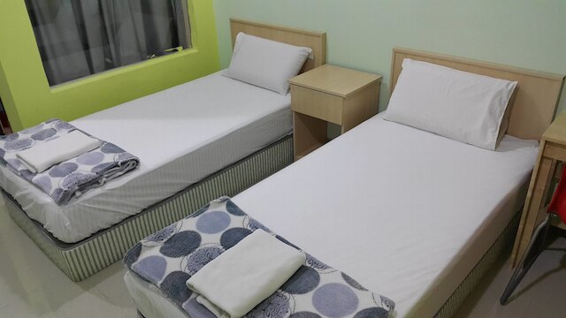 ファースト アンド ニュー スター ホテル