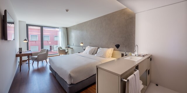 ラックス リスボン パーク