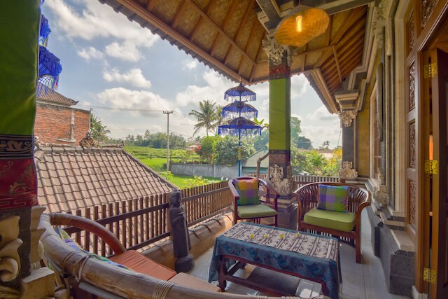 ウメ シタ ホーム ステイ