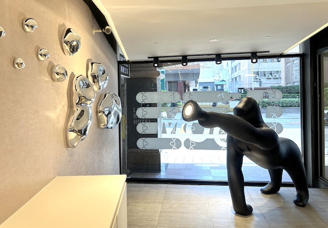 ル ルーム ホテル カイフェン (綺樂文旅開封館)