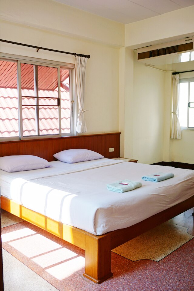 セーフ ハウス コート