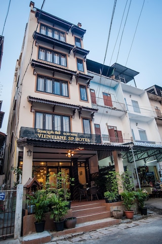 ヴィエンチャン SP ホテル