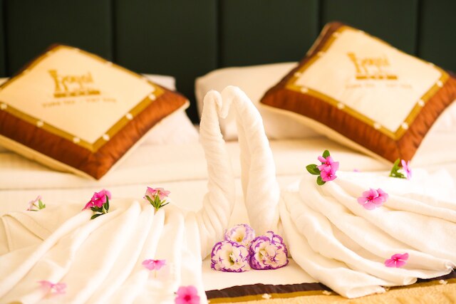 ロイヤル ホテル