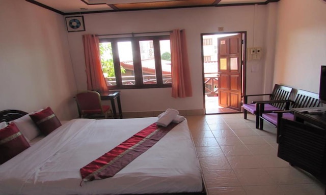 スカサヴァン リバー ホテル