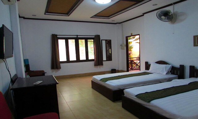 スカサヴァン リバー ホテル