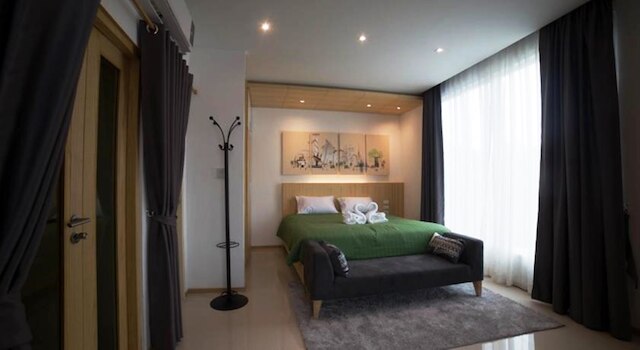 ザ ブリス ウボン