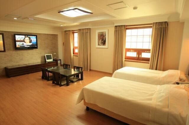 パレス ツーリスト ホテル