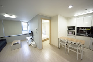 イン ザ シティ ビジネス ホテル (城市商務式飯店)