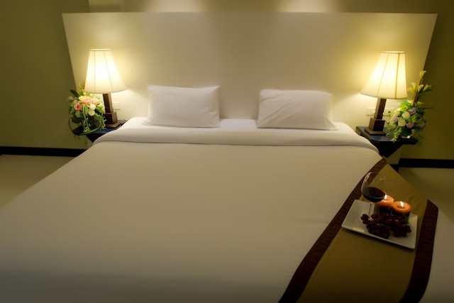 フォーティーン アゲイン ホテル