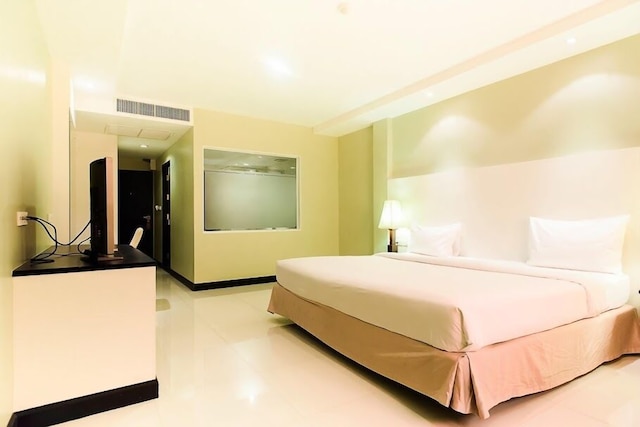 フォーティーン アゲイン ホテル