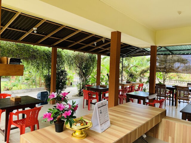 パンダワ ビーチ ホーム ステイ