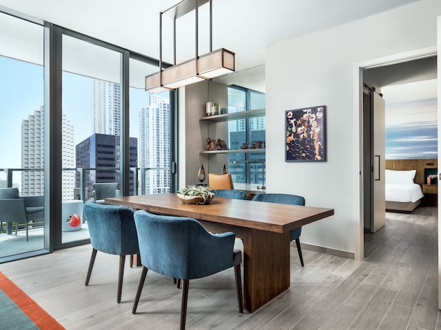 イースト マイアミ