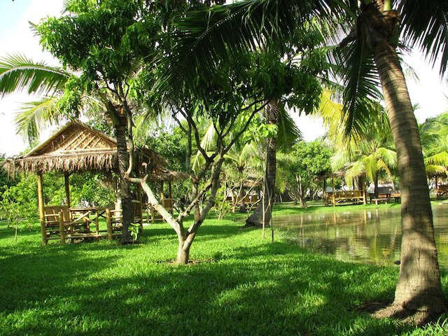 ラチャ ハーブ ガーデンズ