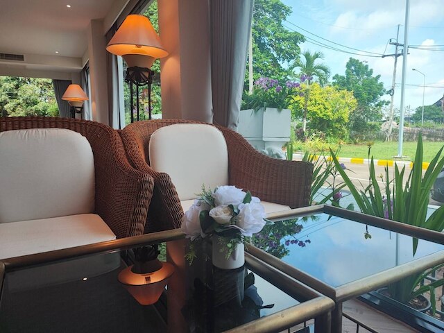 ルア ラサダ エクスプレス