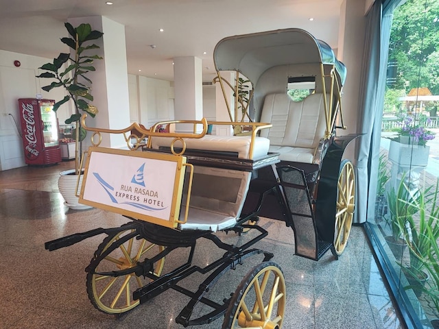 ルア ラサダ エクスプレス