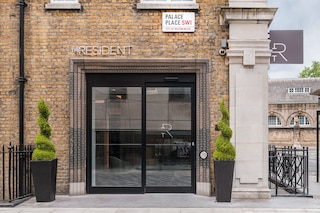 ザ レジデント ビクトリア