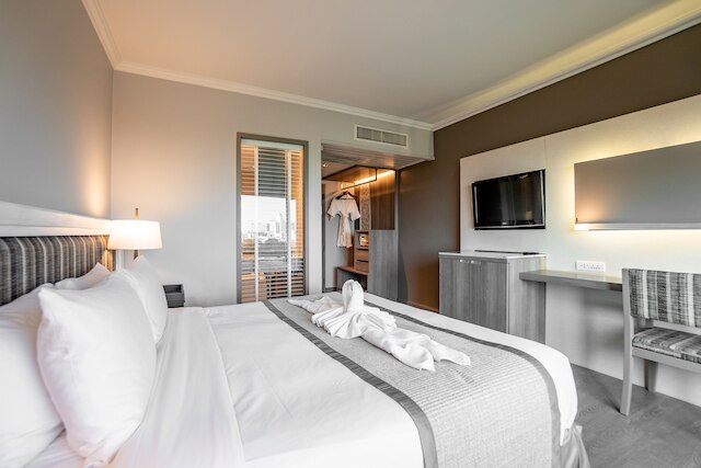 ザ グランド リバーサイド ホテル ピッサヌローク