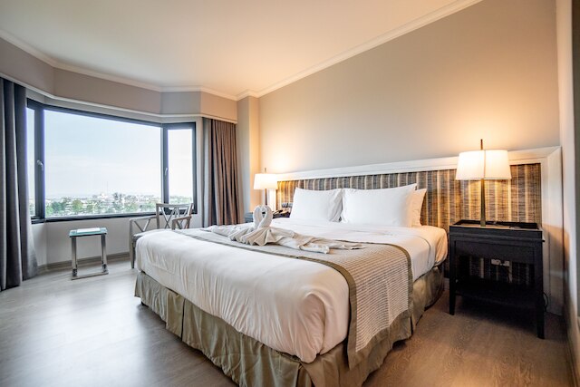 ザ グランド リバーサイド ホテル ピッサヌローク