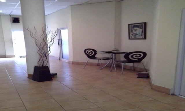 センダラ ホテル