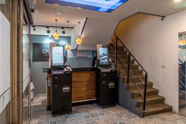 ガイド ホテル 台北 ダーダオチェン (承攜行旅台北大稻埕)