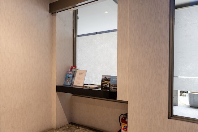 ガイド ホテル 台北 ダーダオチェン (承攜行旅台北大稻埕)