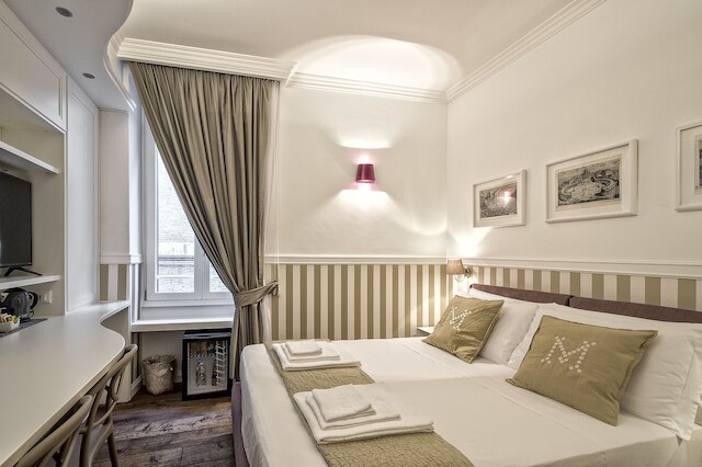 マジェンタコレクション・サンタンナ