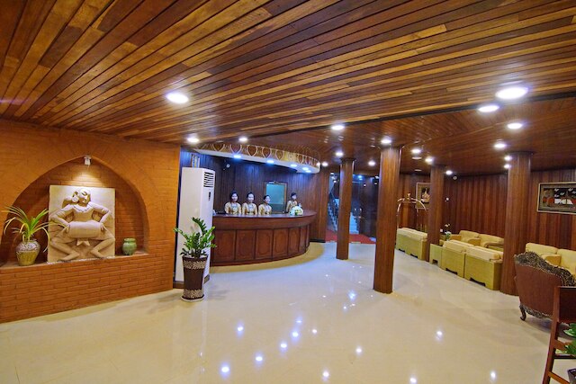 ホテル ヤダナボン バガン