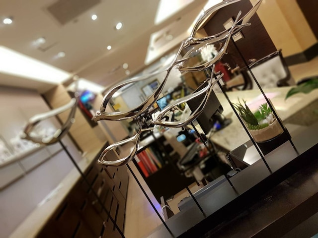 ユニーク ホリデイ ホテル