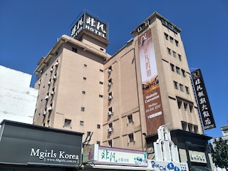 ユニーク ホリデイ ホテル