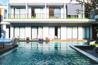 ジェミニ スター ホテル クタ