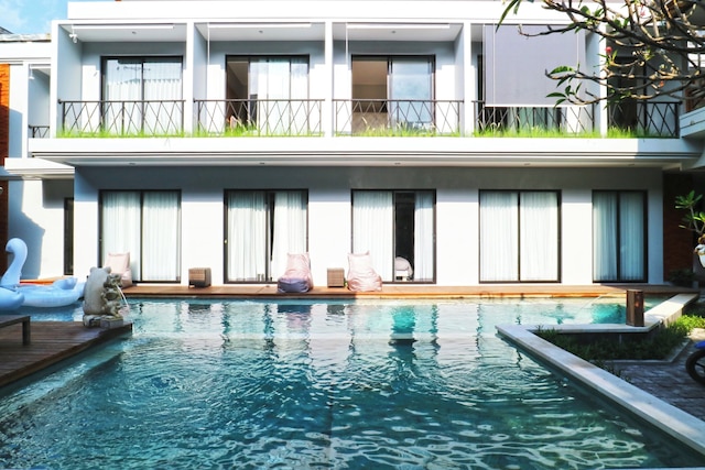 ジェミニ スター ホテル クタ