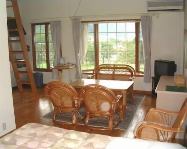 コンドミニアム スクウェアヒルズ