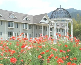 コンドミニアム スクウェアヒルズ