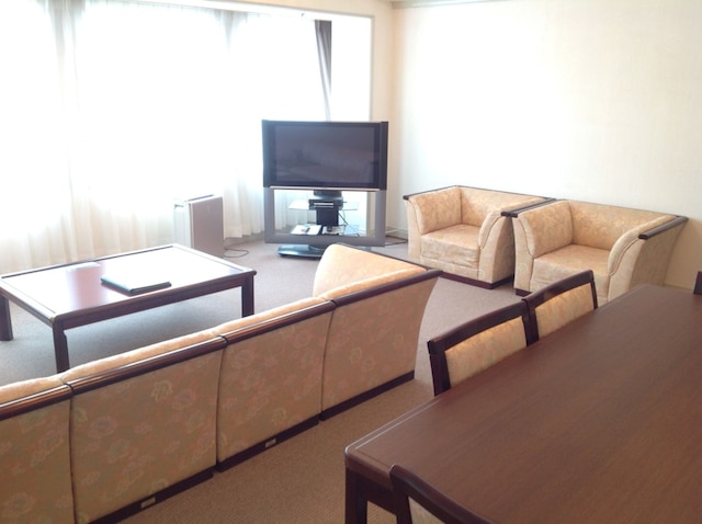 岡山プラザホテル