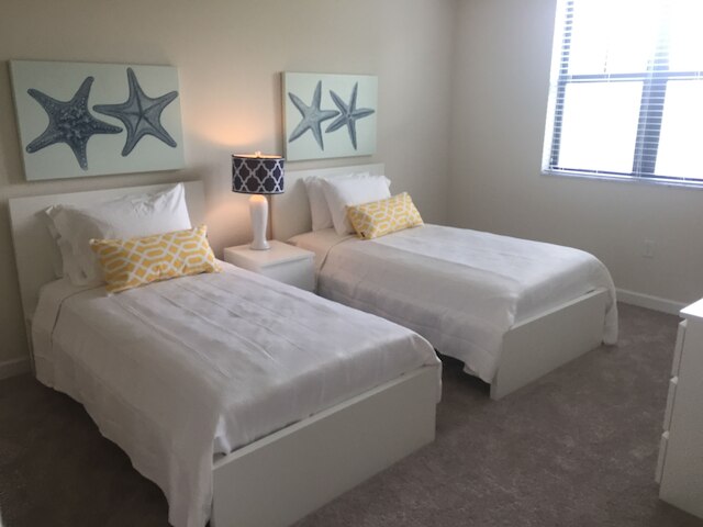 ドラル アパートメンツ バイ マイアミ バケーションズ