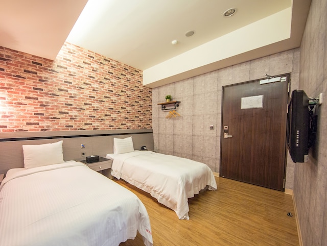 ミリタリー 75 ホテル (黃埔75旅店)