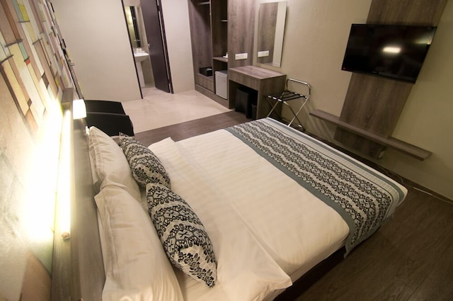 アジャン ホテル