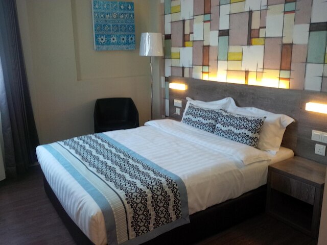 アジャン ホテル