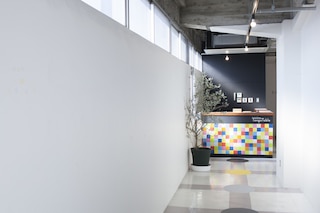 Hostel and Dining Tanga Table