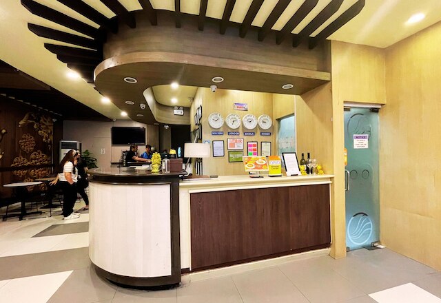 ホテル 99 キアポ マニラ