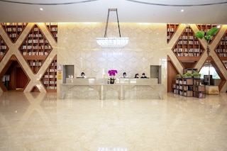 ホ ティ ホテル (賀緹酒店)