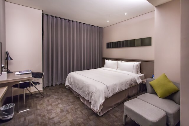 ホテル レーヴ台中 (台中威汀城市酒店)