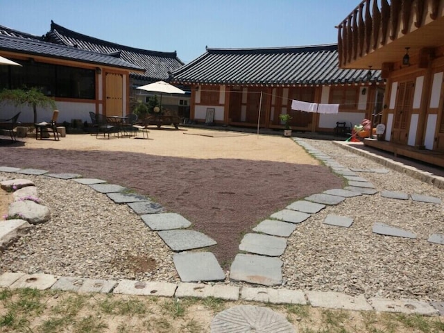 Happy Village Syeobul Guesthouse