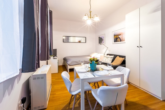 フレンドハウス アパートメンツ