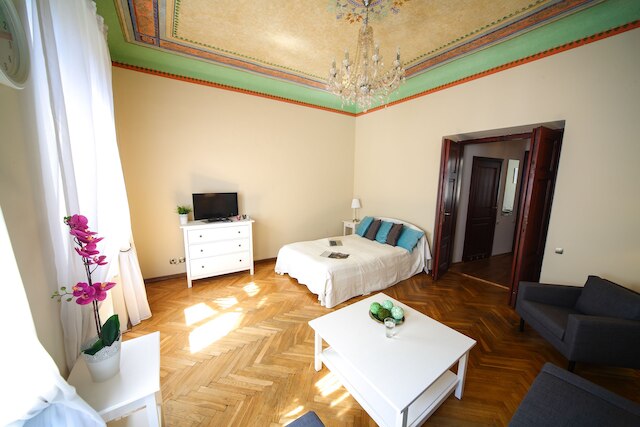 フレンドハウス アパートメンツ - オールド シティ